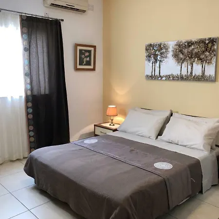 Apartment Modern And Bright 3 Bedroom With Pool