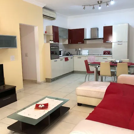 דירה Modern And Bright 3 Bedroom With Pool *