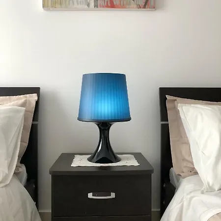 Modern And Bright 3 Bedroom With Pool Is-Swieqi