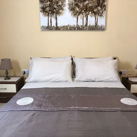 Modern And Bright 3 Bedroom With Pool Apartment Is-Swieqi
